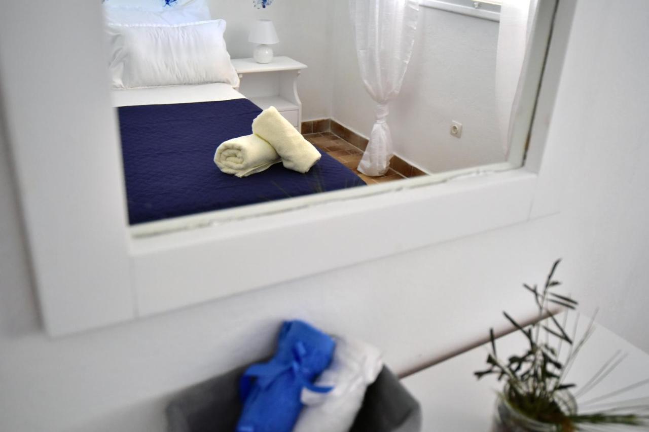 Merlyn Rooms Into The Nature, 100M From The Beach Δαφνίλα Εξωτερικό φωτογραφία