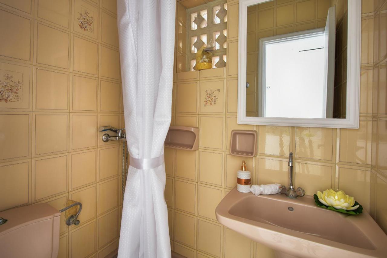 Merlyn Rooms Into The Nature, 100M From The Beach Δαφνίλα Εξωτερικό φωτογραφία